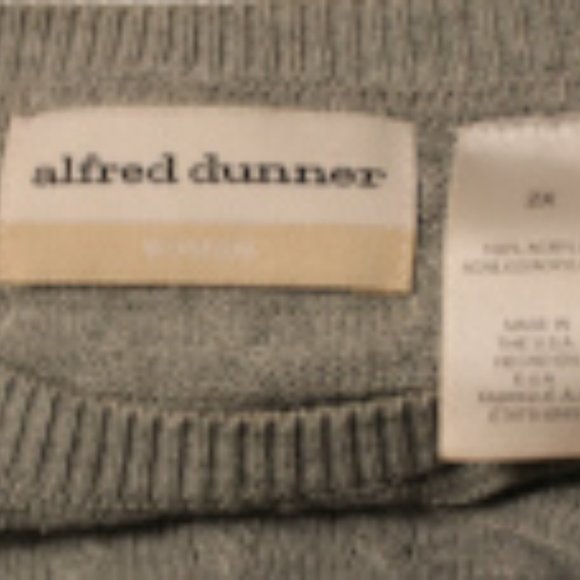 Women's Gray Alfed Dunner Sweater. Size 2X. - Picture 3 of 3